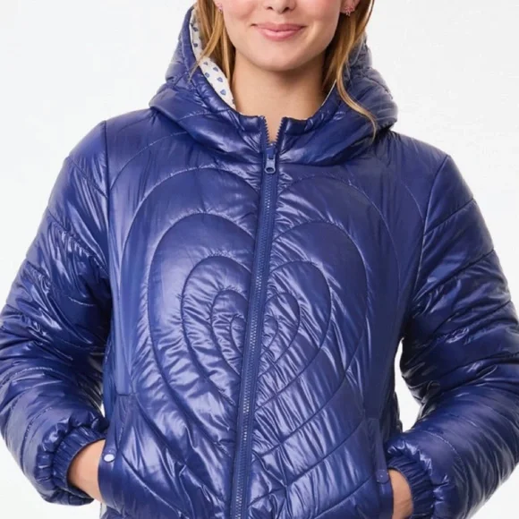 Women’s Roller Rabbit small Heart Print Reversable Puffer Jacket - Picture 4 of 5